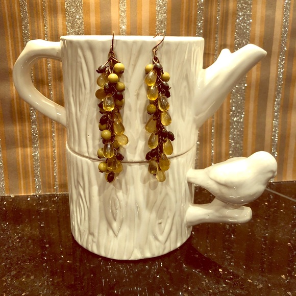 Bohemian Olive dangle earrings - Picture 1 of 3